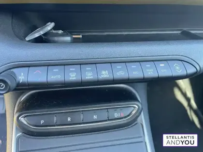 Photo 26 Jeep Avenger  115 kW 4x2