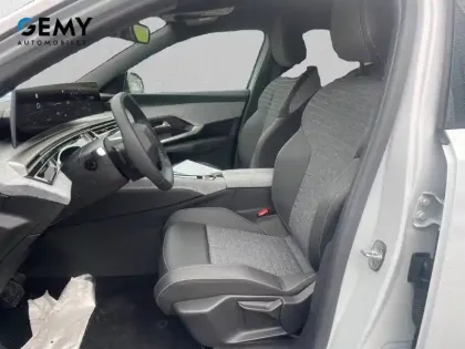 Photo 8 Peugeot 3008  Hybrid 145 e-DCS6