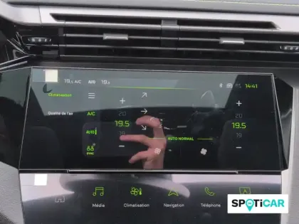 Photo 14 Peugeot 308  Hybrid 145 e-DCS6