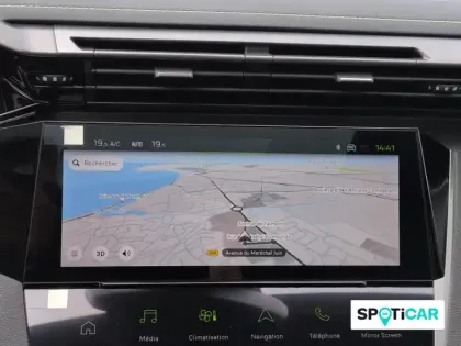 Photo 17 Peugeot 308  Hybrid 145 e-DCS6