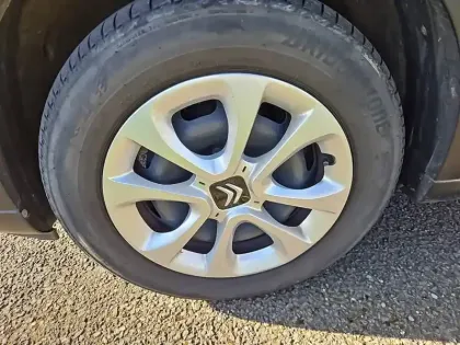 Photo 32 Citroën C3 Gén. III Ph2 Feel Pack 5