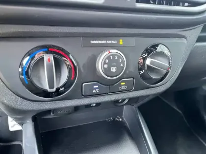 Photo 21 Hyundai I10  1.2 84