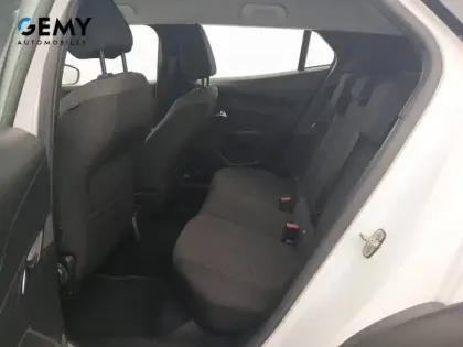 Photo 30 Peugeot 2008  BlueHDi 110 S&S BVM6