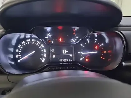 Photo 40 Citroën C3 Gén. III Ph2 Shine 5