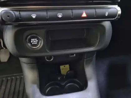 Photo 55 Citroën C3 Gén. III Ph2 Shine 5