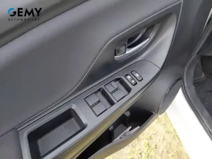 Photo 11 Toyota Yaris  69 VVT-i