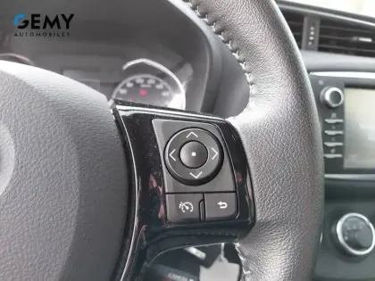 Photo 15 Toyota Yaris  69 VVT-i