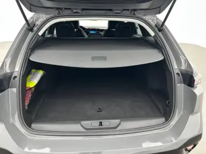 Photo 5 Peugeot 308  SW BlueHDi 130ch S&S EAT8