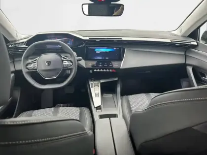 Photo 7 Peugeot 308  Hybrid 145 e-DCS6