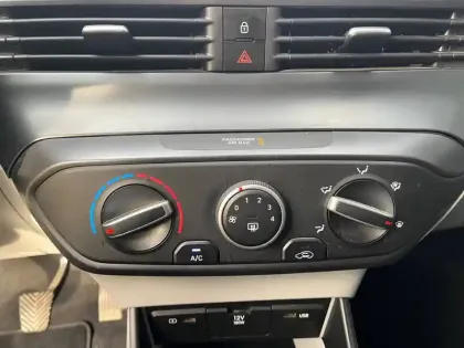 Photo 49 Hyundai I20  1.0 T-GDi 100 Hybrid 48V