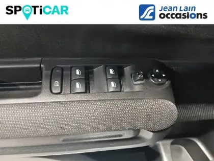 Photo 37 Citroën C3 Aircross  PureTech 110 S&S BVM6