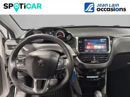 Photo 7 Peugeot 2008  PureTech 110ch S&S EAT6