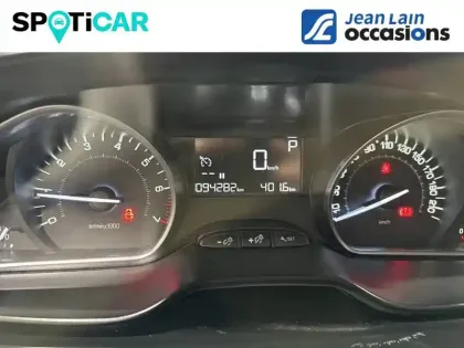 Photo 9 Peugeot 2008  PureTech 110ch S&S EAT6