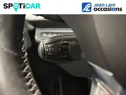 Photo 17 Peugeot 2008  PureTech 110ch S&S EAT6