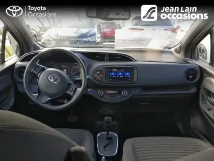Photo 17 Toyota Yaris  Hybride 100h