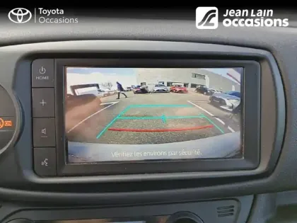 Photo 15 Toyota Yaris  Hybride 100h