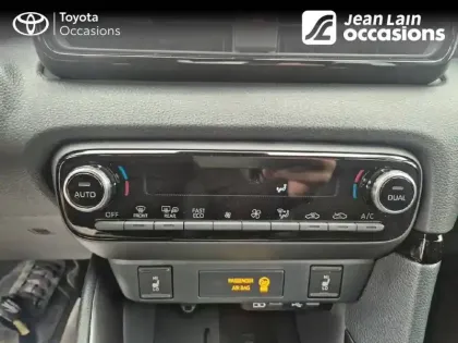 Photo 13 Toyota Yaris  Hybride 130h