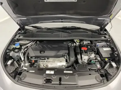 Photo 84 Peugeot 308  PHEV 180 e-EAT8