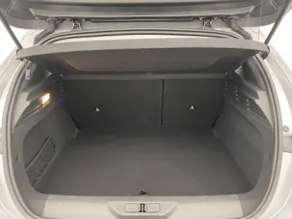 Photo 12 Peugeot 308  PHEV 180 e-EAT8