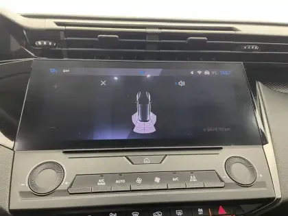 Photo 89 Peugeot 308  PHEV 180 e-EAT8