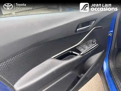 Photo 61 Toyota C-HR  Hybride 122h