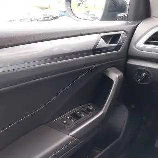 Photo 23 Volkswagen T-roc  1.5 TSI EVO 150 Start/Stop DSG7