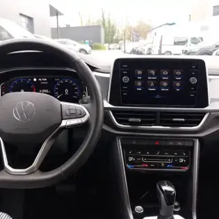 Photo 89 Volkswagen T-roc  1.5 TSI EVO 150 Start/Stop DSG7