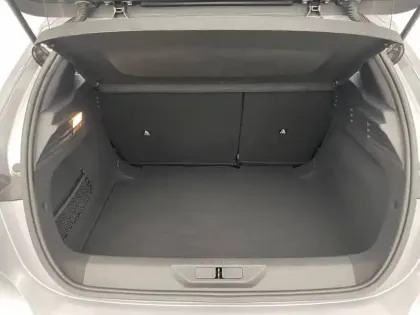 Photo 12 Peugeot 308  PureTech 130ch S&S BVM6