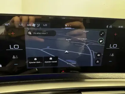 Photo 24 Peugeot 5008  Electrique 210 ch 73 kWh