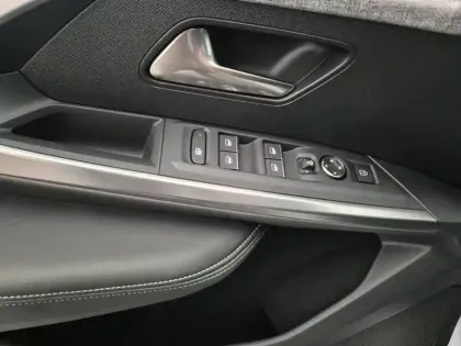 Photo 53 Peugeot 3008 Gén. III Ph1 GT 5