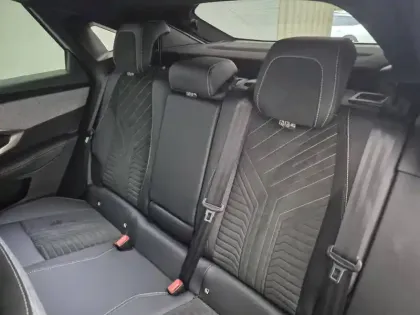 Photo 37 Peugeot 3008 Gén. III Ph1 GT 5