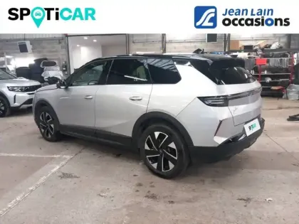 Photo 54 Opel Grandland  1.2 Turbo Hybrid 136 ch e-DCT6