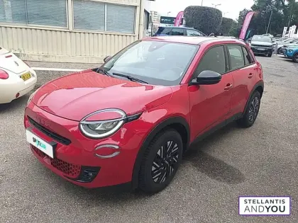 Photo 26 Fiat 600 e 54 kWh 156 ch