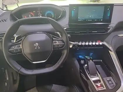 Photo 44 Peugeot 3008  Hybrid 225 e-EAT8