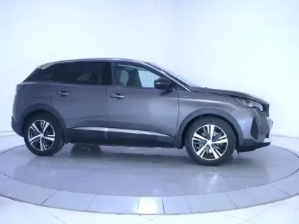 Photo 76 Peugeot 3008  Hybrid 225 e-EAT8