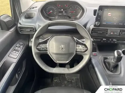 Photo 89 Peugeot Rifter  Standard BlueHDi 100 BVM5