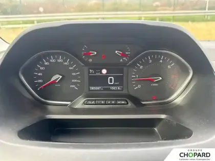 Photo 90 Peugeot Rifter  Standard BlueHDi 100 BVM5