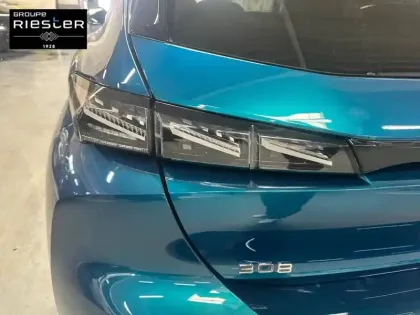 Photo 37 Peugeot 308  PureTech 130ch S&S EAT8