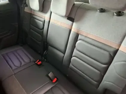 Photo 16 Citroën C3 Aircross  PureTech 130 S&S EAT6