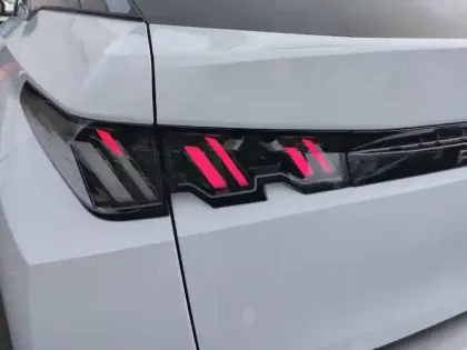 Photo 16 Peugeot 3008 Gén. III Ph1 Allure 5