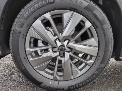 Photo 12 Peugeot 3008 Gén. III Ph1 Allure 5