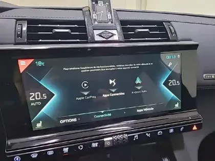 Photo 64 DS DS 7 DS7 Crossback Hybride E-Tense 300 EAT8 4x4