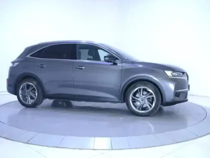 Photo 43 DS DS 7 DS7 Crossback Hybride E-Tense 300 EAT8 4x4