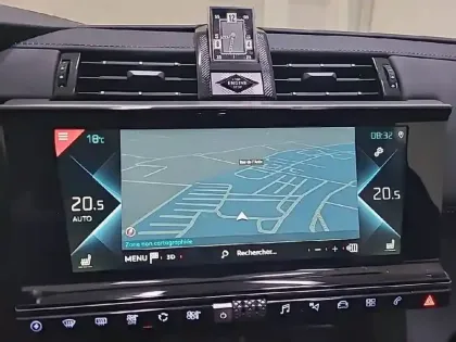 Photo 58 DS DS 7 DS7 Crossback Hybride E-Tense 300 EAT8 4x4