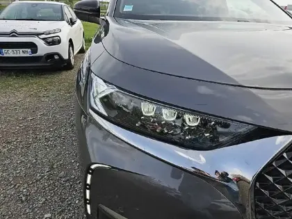 Photo 35 DS DS 7 DS7 Crossback Hybride E-Tense 300 EAT8 4x4