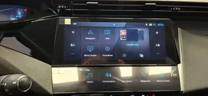 Photo 24 Peugeot 308  SW BlueHDi 130ch S&S EAT8