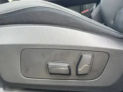 Photo 21 BMW X1  sDrive 18i 136ch DKG7