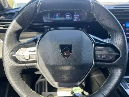 Photo 37 Peugeot 308 Gén. III Ph1 GT 5