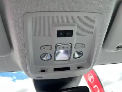 Photo 17 Citroën C5 aircross  Hybride Rechargeable 195 e-EAT7