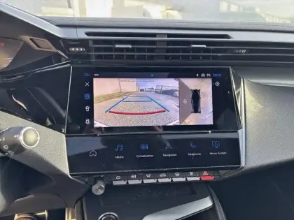 Photo 12 Peugeot 308  PHEV 180 e-EAT8